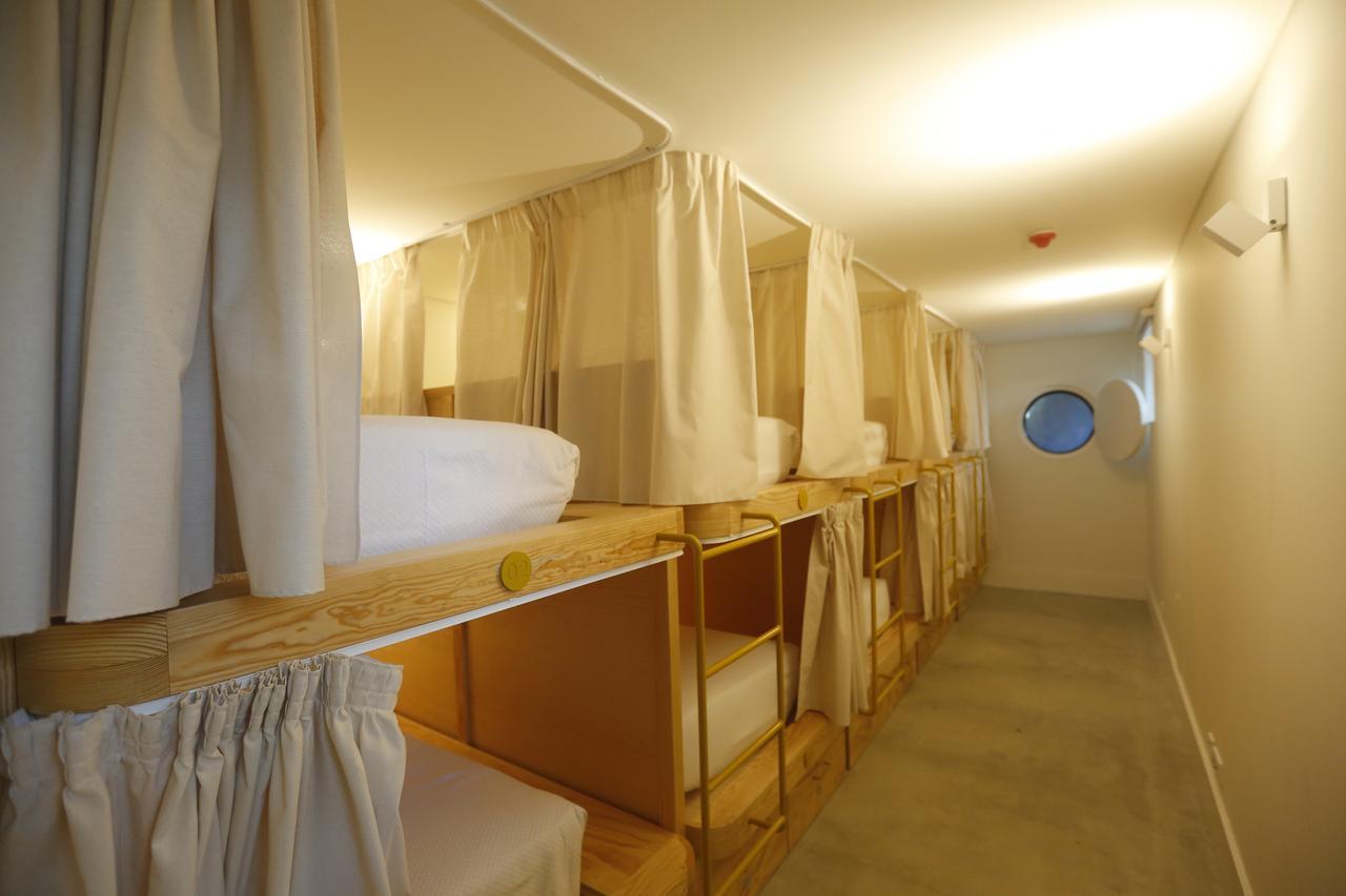 Aktion Beach House Carcavelos  Buitenkant foto