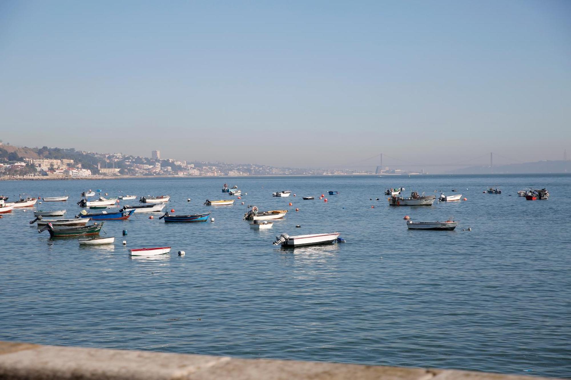 Aktion Beach House Carcavelos  Buitenkant foto
