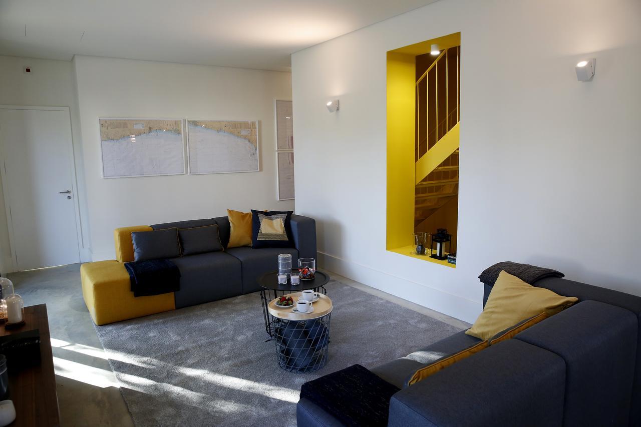 Aktion Beach House Carcavelos  Buitenkant foto