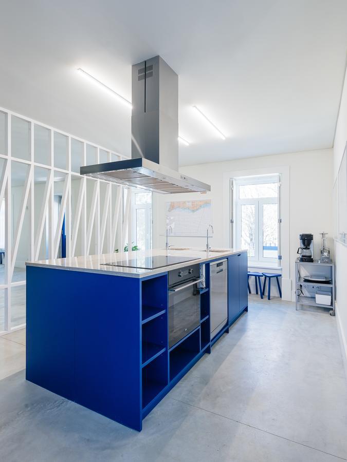 Aktion Beach House Carcavelos  Buitenkant foto